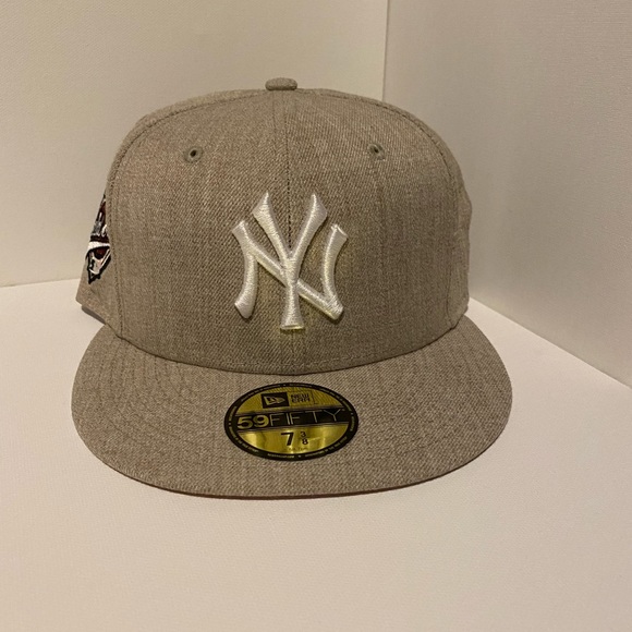 New Era Other - 7 3/8 New York Yankees fitted Oak colored